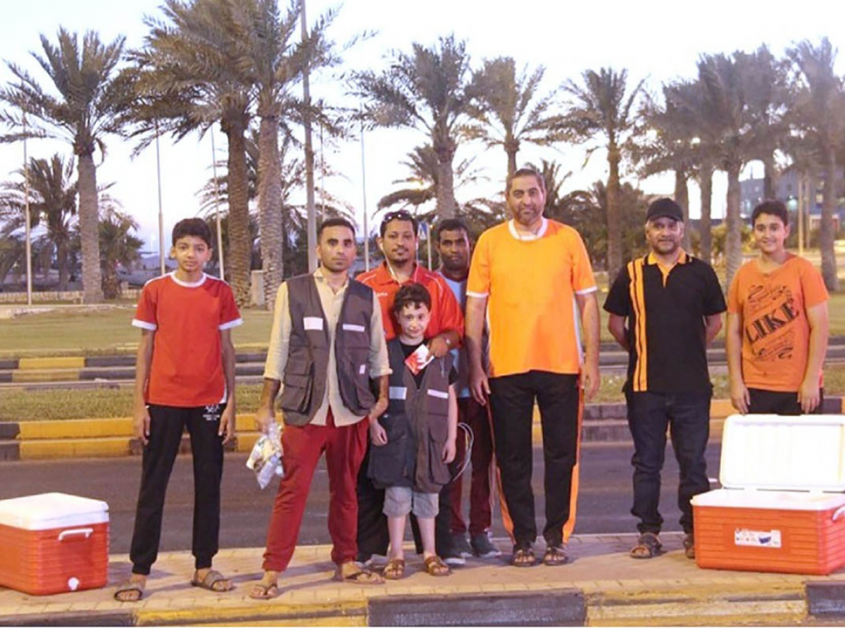  المشروعات الخيرية شملت 450 أسرة متعففة .. 30 ألف دينار مساعدات الكلمة الطيبة في رمضان - تغطية صحفية