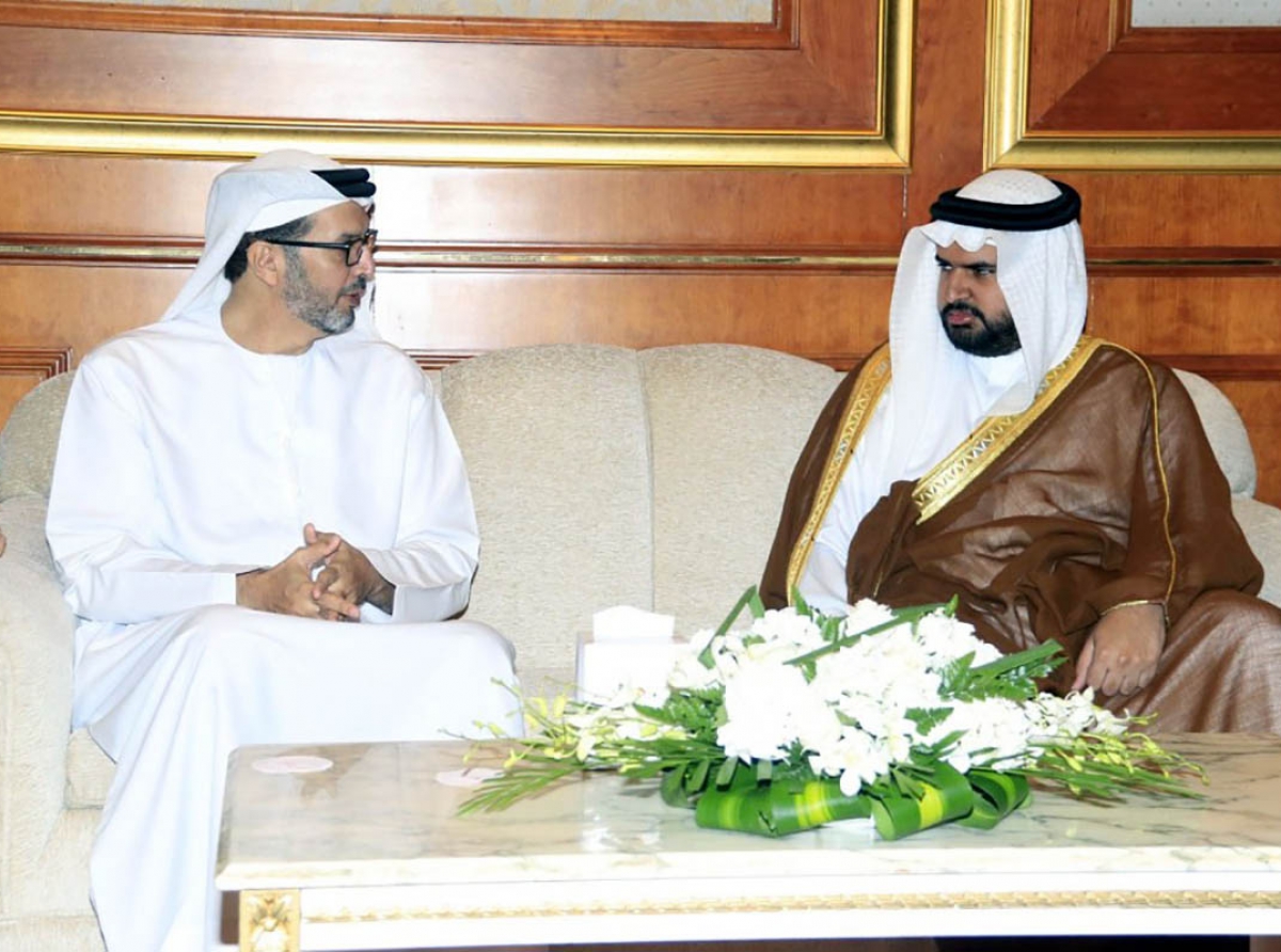  “وطني الإماراتية” تشيد بمبادرات سمو الشيخ عيسى بن علي