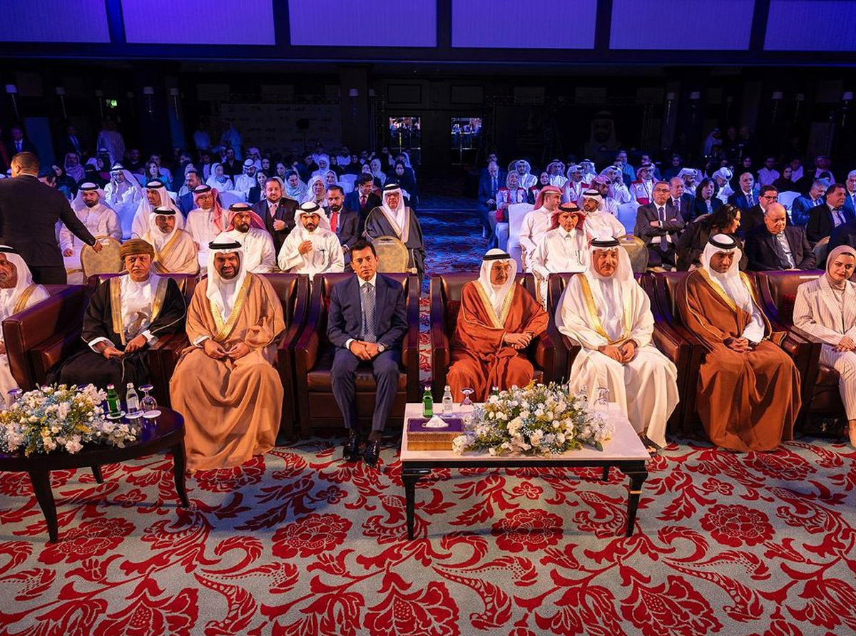  بحضور معالي نائب رئيس مجلس الوزراء.. جائزة سمو الشيخ عيسى بن علي للعمل التطوعي تقيم حفلها الختامي وتكرم 15 شخصية عربية بارزة من رواد العمل التطوعي